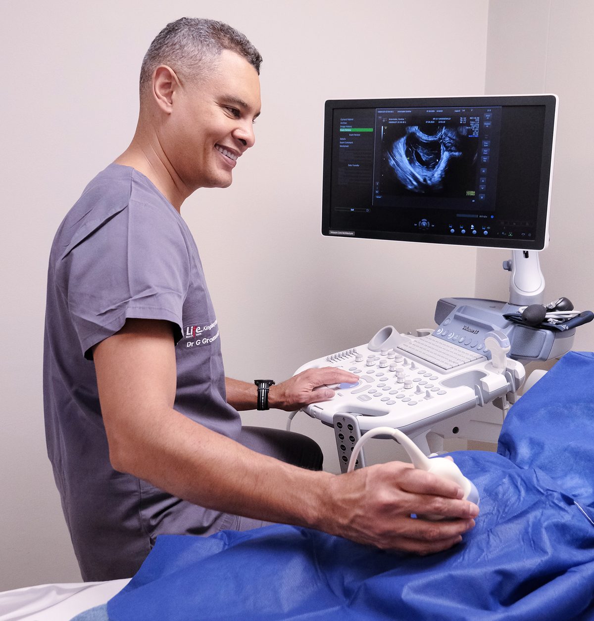 Dr Gary Groenewald reviewing an ultrasound scan
